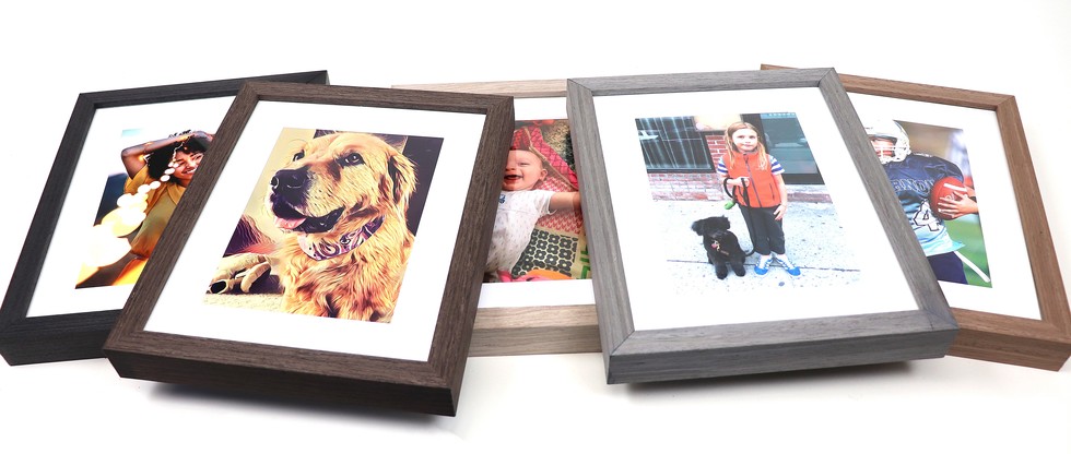 Tabletop picture frames - Level Frames