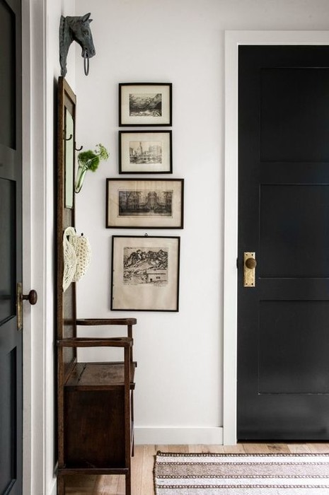 Guide to Framed Art in Small Spaces