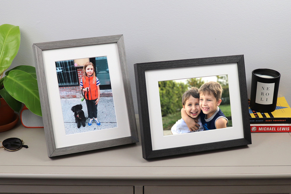 Customize a Tabletop Picture Frame